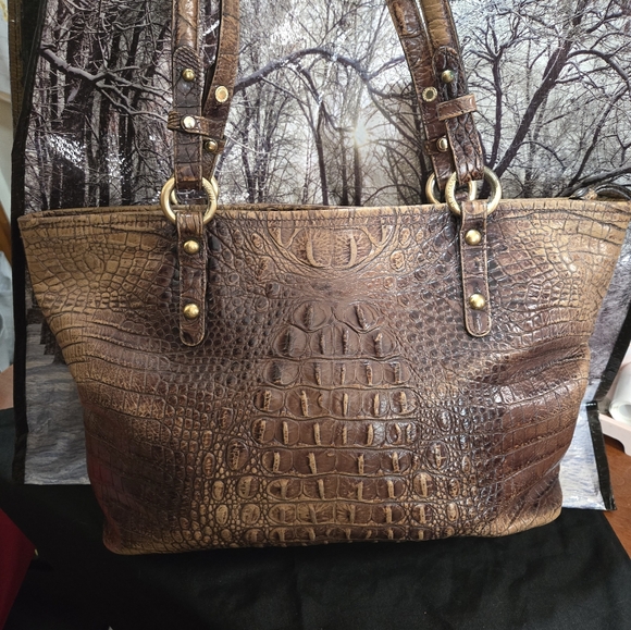 Brahmin Vintage GUC Large Shoulder Tote - Picture 3 of 7